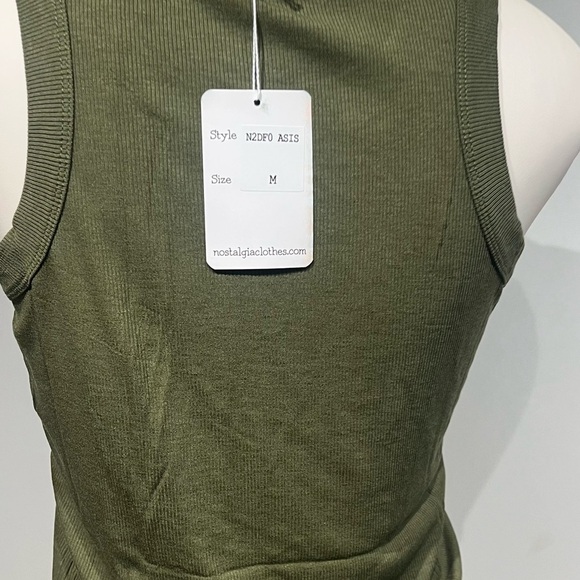Nostalgia Green Fitted Tank Top - Picture 8 of 8